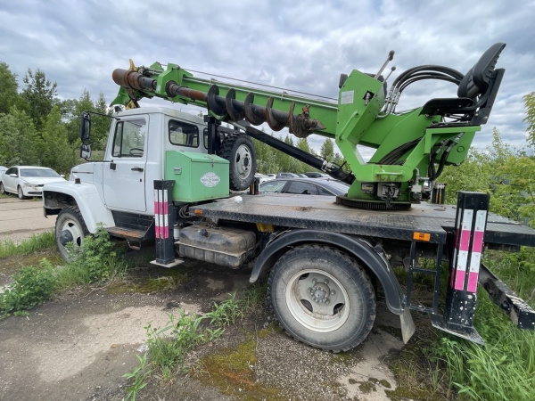 Чайка-Сервис 2784* на шасси GAZ 3308 4x4 Бортовой c КМУ — Б/У, 2023 г.