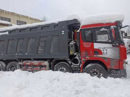 Shacman (Shaanxi) SX 8x4 Самосвал SX331863366 — Б/У, 2023 г.