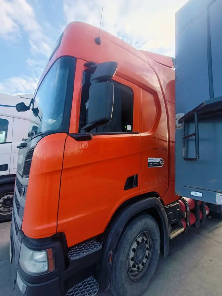 Scania R 4x2 Седельный тягач R410A4x2NA — Б/У, 2021 г.