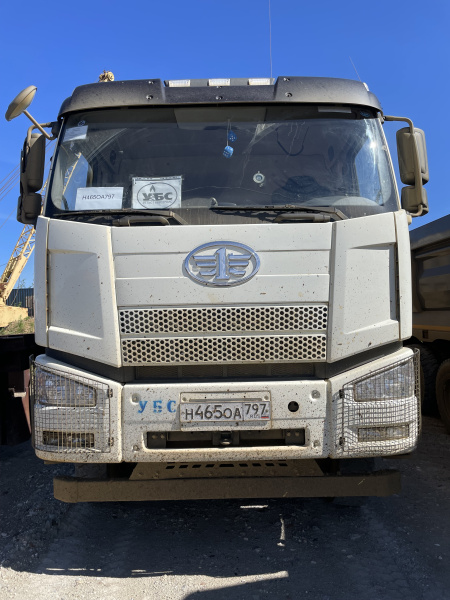 FAW J6 6x6 Самосвал CA3250P66K24L1TE5 — Б/У, 2023 г.