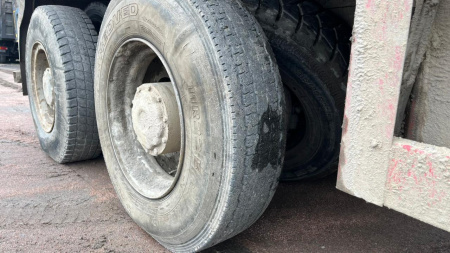 Howo ZZ 6x4 Самосвал ZZ3327S3847E — Б/У, 2022 г.