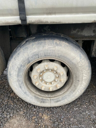 Туймазинский завод автобетоновозов 5885 Полуприцеп шторный 588510 — Б/У, 2023 г.