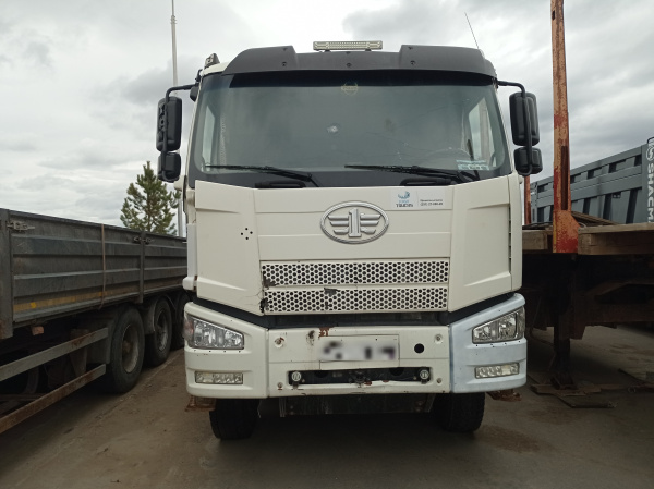 FAW СА3310Р66K24T4E5 — Б/У, 2022 г.