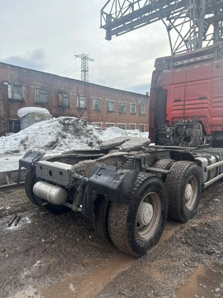 SITRAK C7H 6x4 Седельный тягач ZZ4256V364HE — Б/У, 2023 г.