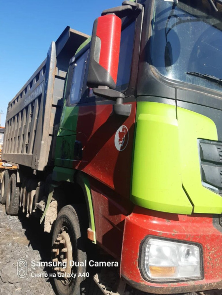 Shacman (Shaanxi) SX 6x4 Самосвал SX32586V384 — Б/У, 2022 г.