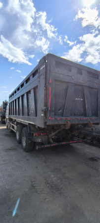 Shacman (Shaanxi) SX 8x4 Самосвал SX33186V366 — Б/У, 2024 г.