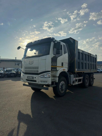 FAW J6 6x6 Самосвал CA3250P66K24L1TE5 — Б/У, 2022 г.