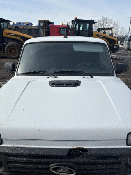 LADA 4X4 Luxe Кондиционер 1.7 5MT — Б/У, 2023 г.