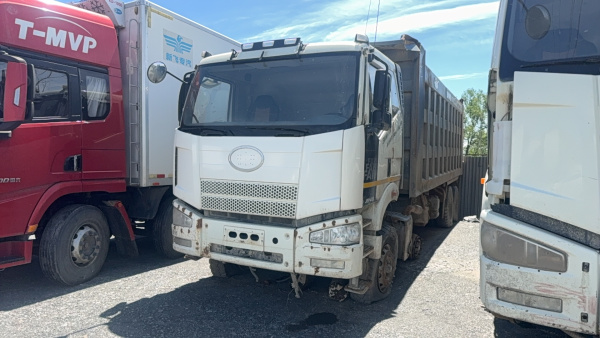FAW CA3310P66K24T4E5 — Б/У, 2023 г.