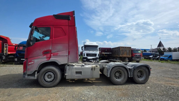 Volvo FH 6x4 Седельный тягач FH-TRUCK — Б/У, 2023 г.