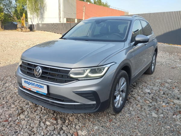 Volkswagen Tiguan — Б/У, 2021 г. (Казань, 133018 км)