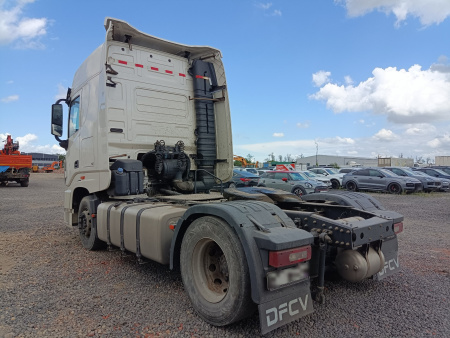 DONGFENG DFH4180 — Б/У, 2023 г.