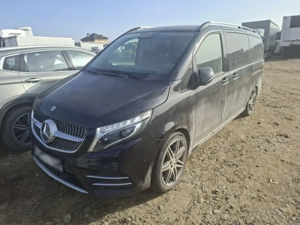 MERCEDES-BENZ 300 d 4MATIC Long — Б/У, 2022 г.