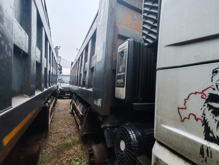 Shacman (Shaanxi) SX 8x4 Самосвал SX33186W366C — Б/У, 2022 г.