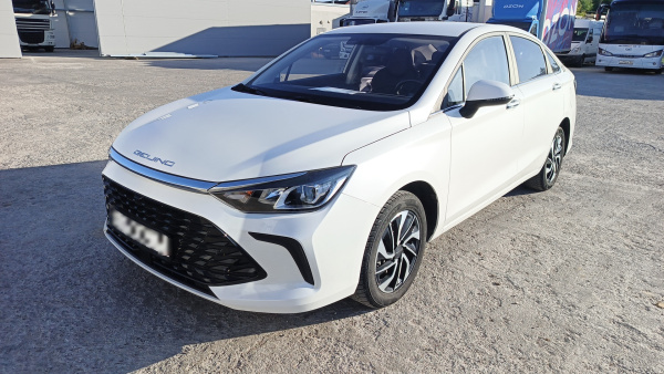 BAIC Luxury 1.5 MT (I Поколение) — Б/У, 2024 г.