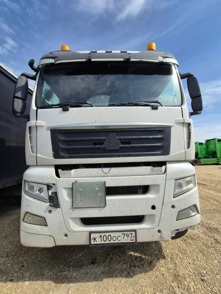 SITRAK C7H 4x2 Седельный тягач ZZ4186V361HE — Б/У, 2023 г.