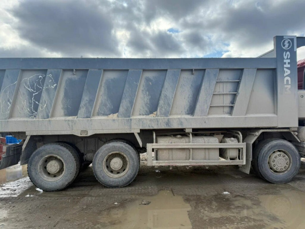 Shacman (Shaanxi) SX 8x4 Самосвал SX33186W366C — Б/У, 2023 г.