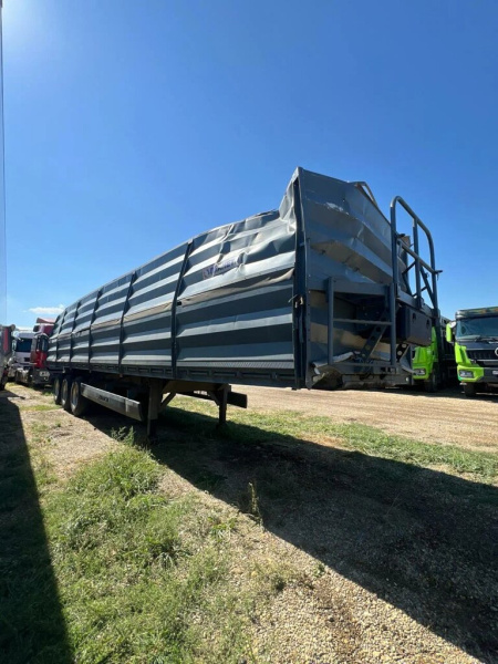 Планета 5529 Полуприцеп зерновоз 552940 — Б/У, 2023 г.