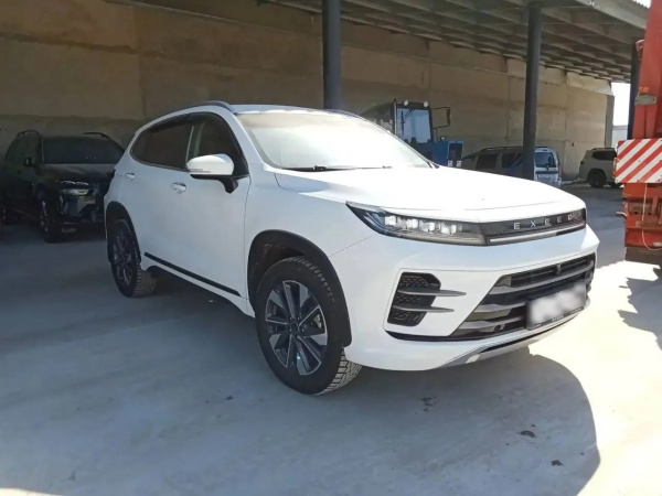 EXEED Luxury 1.5T CVT 2WD — Б/У, 2023 г.