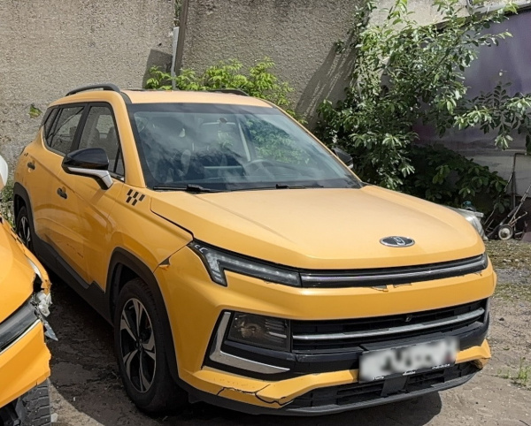 МОСКВИЧ Стандарт 1.5Т CVT — Б/У, 2023 г.