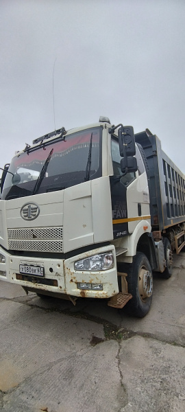 FAW J6 8x4 Самосвал СА3310Р66K24T4E5 — Б/У, 2022 г.