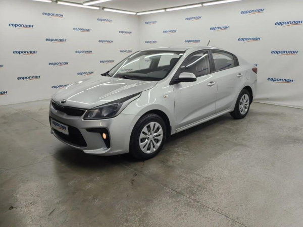 Kia Rio — Б/У, 2017 г. (Москва, 146430 км)