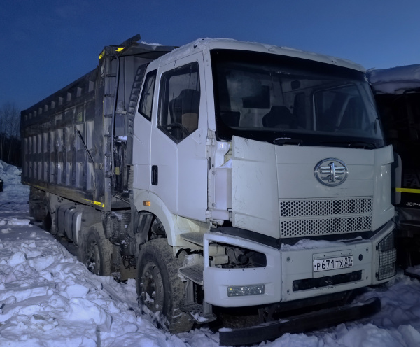 FAW J6* 8x4 Самосвал — Б/У, 2022 г.
