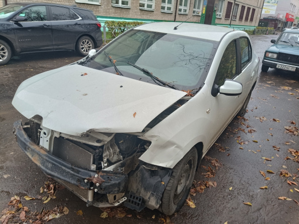 RENAULT Life 1.6 MT5 — Б/У, 2020 г.