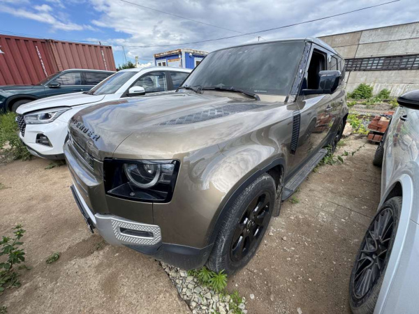 LAND ROVER 3.0D 249PS SE — Б/У, 2021 г.