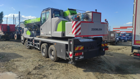 ZOOMLION ZTC300V Автокран — Б/У, 2024 г.