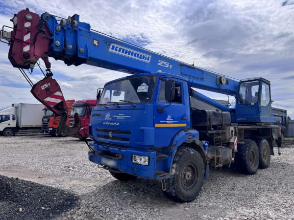Галичский автокрановый завод (ГАКЗ) КС-55713* на шасси КамАЗ 43118 6x6 Автокран — Б/У, 2015 г.