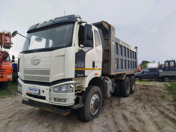 FAW (First Automotive Works) J6 6x6 CA3250P66K24L1TE5 — Б/У, 2023 г. (Солнечный, 133146 км)