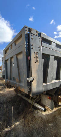 Shacman (Shaanxi) SX 8x4 Самосвал SX33186V366 — Б/У, 2023 г.