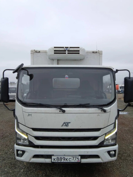 JMC Conquer 4x2 Изотермический/рефрижератор АФ-77N8JX-02 — Б/У, 2024 г.