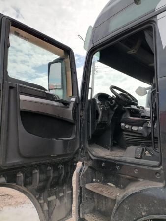 MAN TGX 4x2 Седельный тягач 18.480 4x2 BLS — Б/У, 2016 г.
