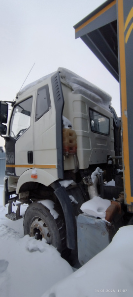 FAW CA 3310 8x4 Самосвал — Б/У, 2023 г.