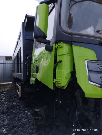 Shacman (Shaanxi) SX 8x4 Самосвал SX331863366 — Б/У, 2023 г.