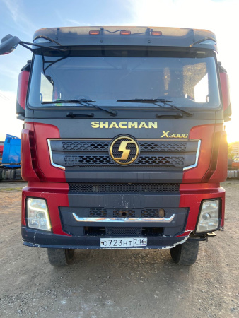Shacman (Shaanxi) SX 6x6 Седельный тягач SX42586W385C — Б/У, 2022 г.