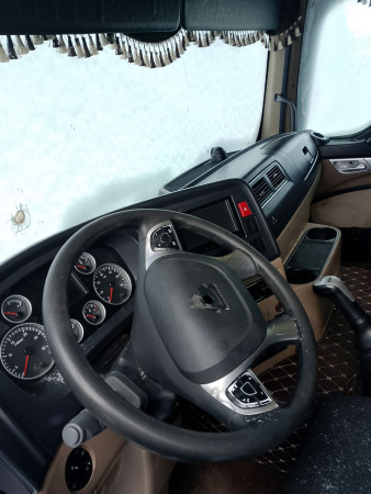 Howo ZZ 8x4 Самосвал ZZ3317V386GE1 — Б/У, 2023 г.