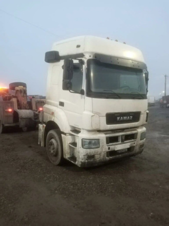 КамАЗ 5490 4x2 Седельный тягач 5490-S5 — Б/У, 2017 г.