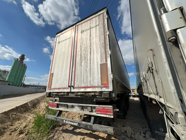 GRUNWALD 9453-0000010-10 Полуприцеп шторный/бортовой — Б/У, 2024 г.