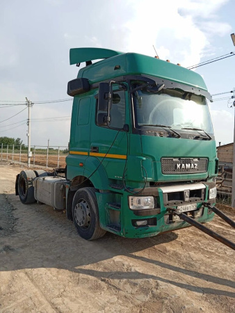 КамАЗ 5490 4x2 Седельный тягач 5490-S5 — Б/У, 2017 г.