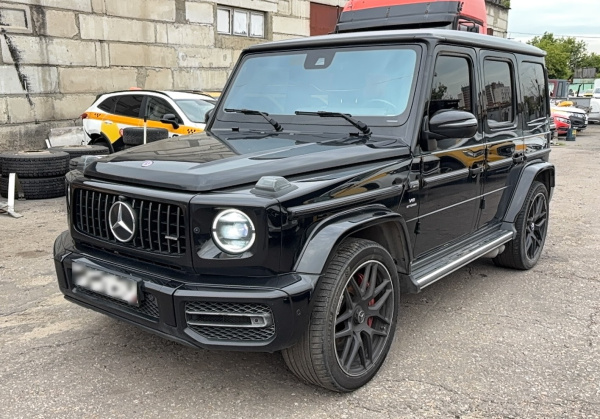 MERCEDES-BENZ 63 AMG — Б/У, 2021 г.