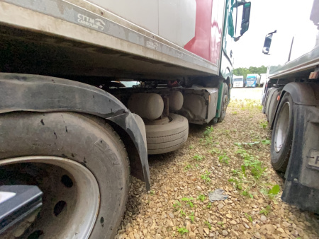 MERCEDES-BENZ Actros 4x2 Седельный тягач — Б/У, 2019 г.
