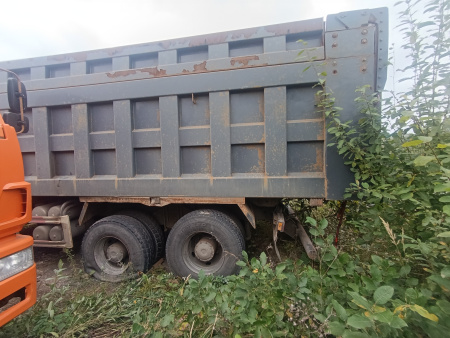 Shacman (Shaanxi) SX 8x4 Самосвал SX331863366 — Б/У, 2022 г.