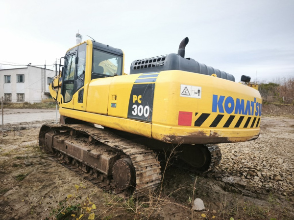 KOMATSU PC300-8M0 Экскаватор — Б/У, 2019 г.