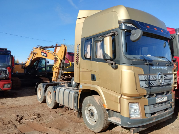 Shacman (Shaanxi) SX42584W324C — Б/У, 2022 г.
