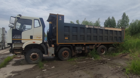 FAW J6* 8x4 Самосвал — Б/У, 2021 г.