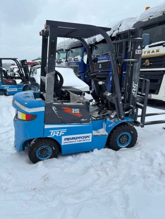 TRF D Вилочный погрузчик D15-3Х — Б/У, 2023 г.