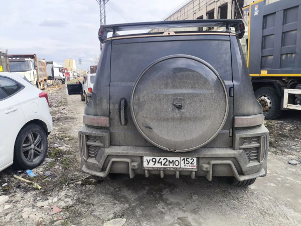 TANK 700 Е1 3.0 HEV 9AT 4WD — Б/У, 2024 г.